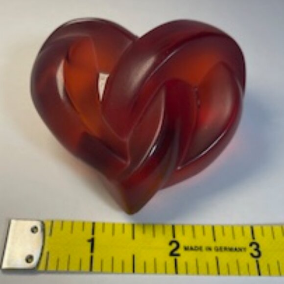 Lalique Interlaced Heart Rouge - Picture 3 of 9